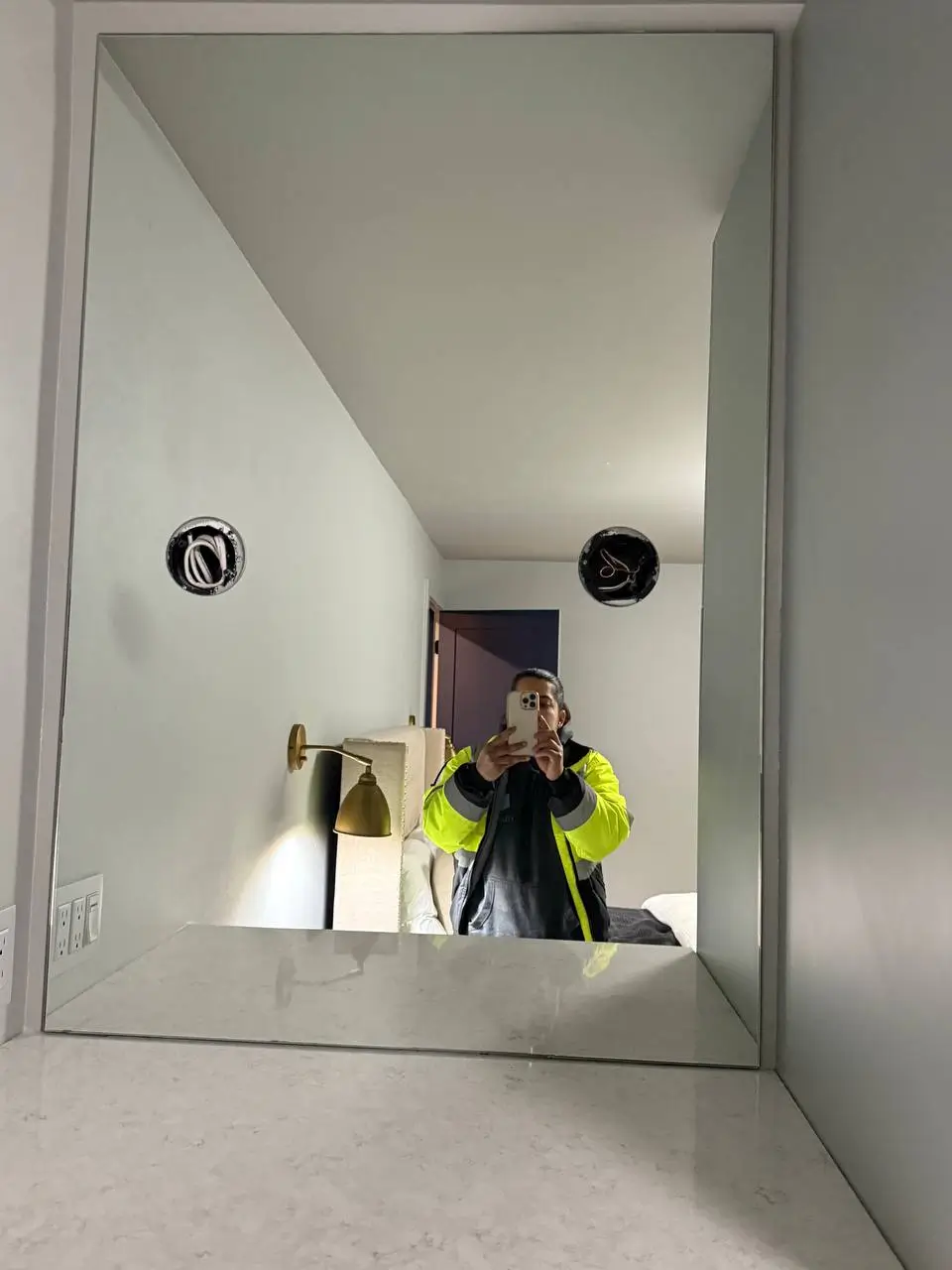 mirror-installation