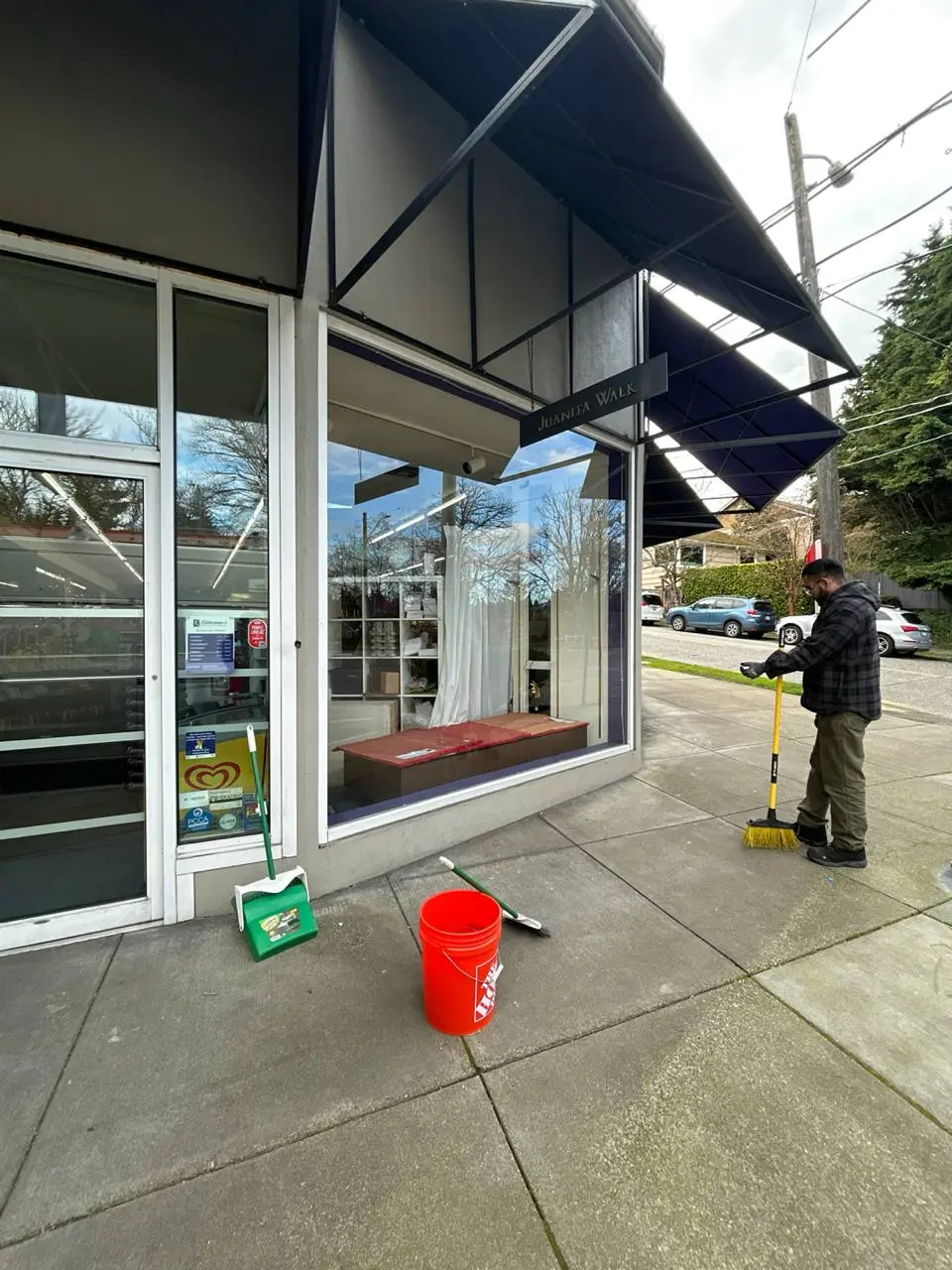 cleaning up after storefront glass replacement